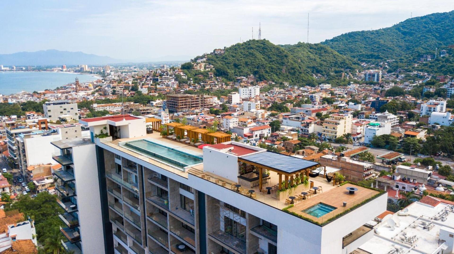 Sail View 105 Vallarta, Ocean View Apartment