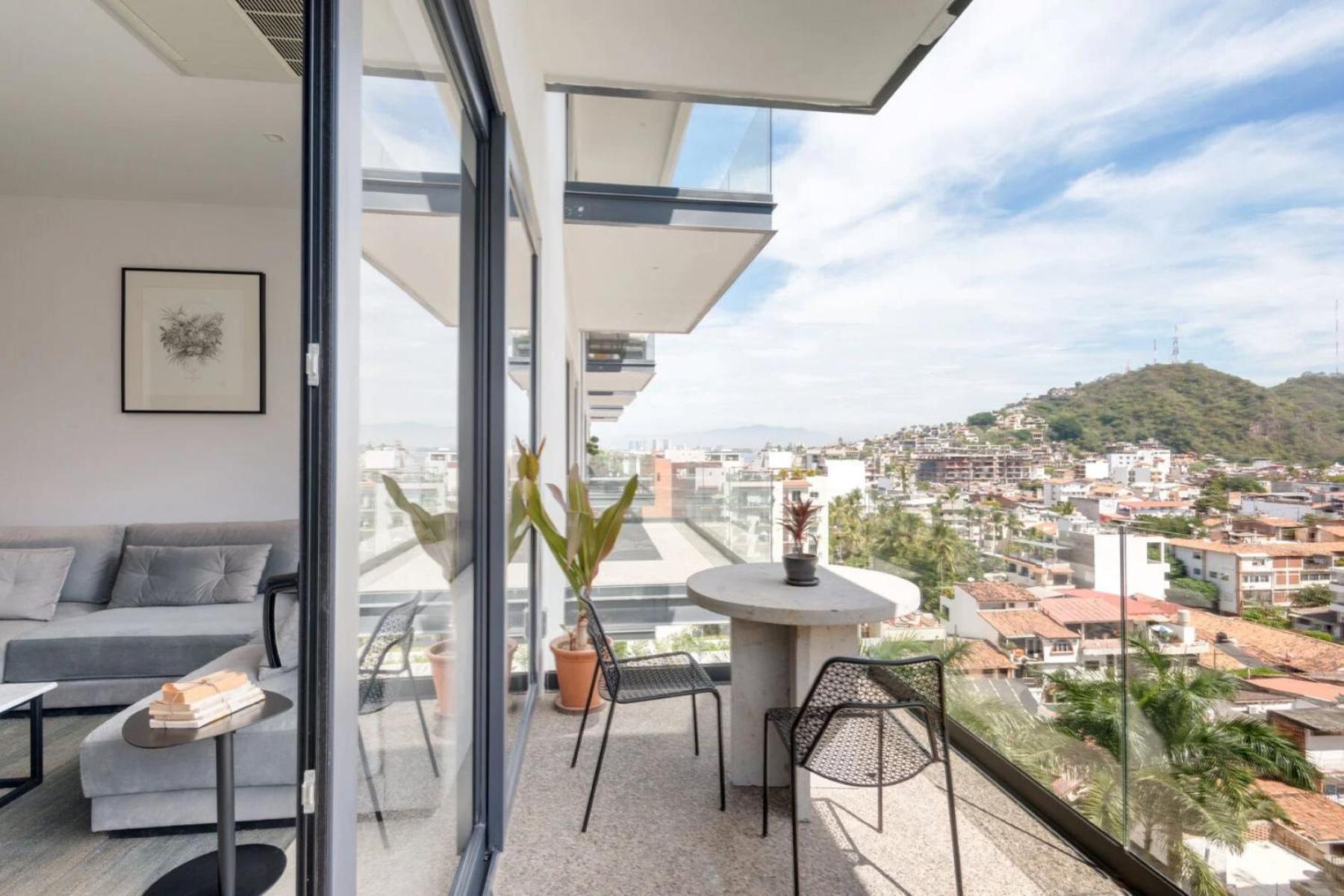 Sail View 105 Vallarta, Ocean View Apartment